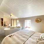 Semesterbostad Casa D'amunt Prats-de-Mollo-la-Preste