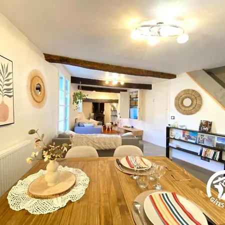 Holiday home Casa D'amunt Prats-de-Mollo-la-Preste